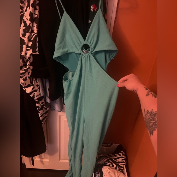 ASOS Ring detail cut out cami jumpsuit - Picture 2 of 2